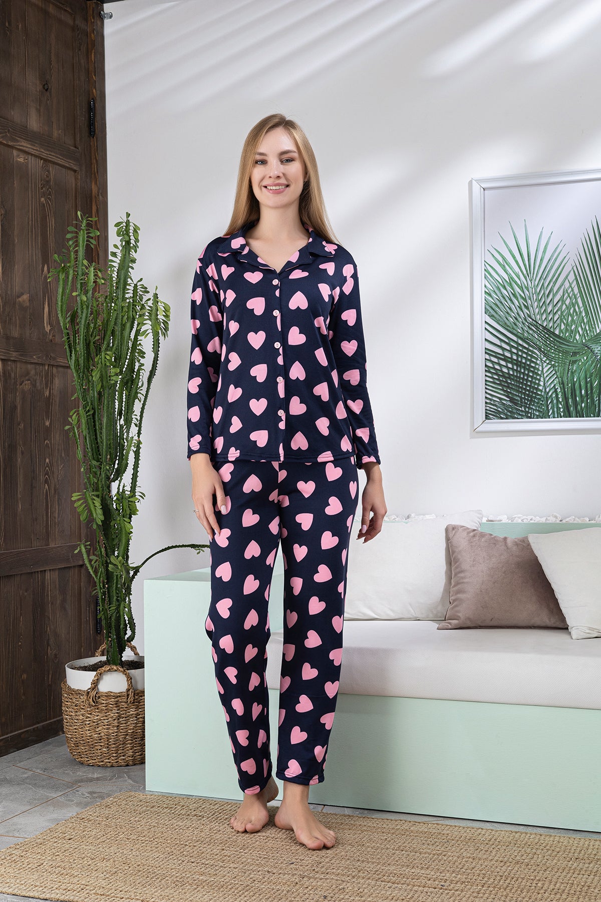 Önden Düğmeli Kalp Desenli Kadın Pijama Takımı