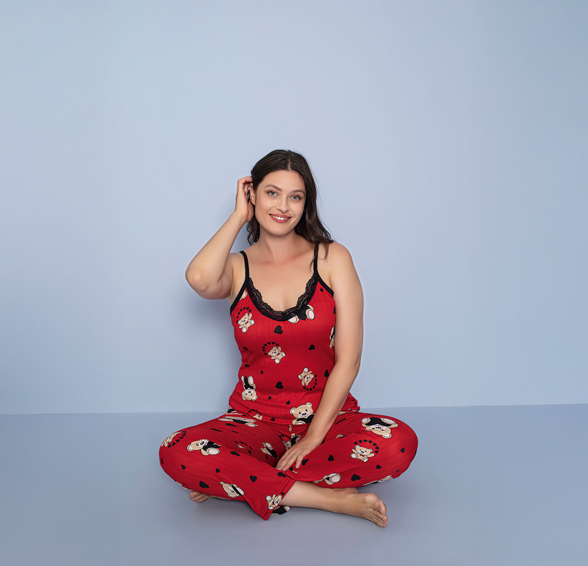 Dantel Detaylı Pegasus Askılı Kadın Pijama Takımı